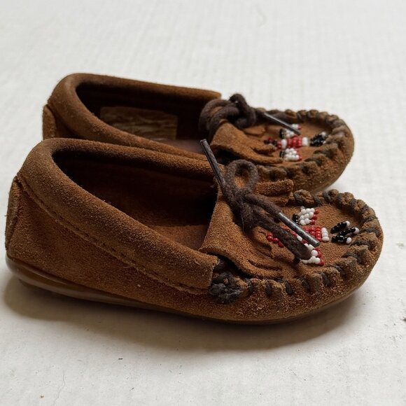 Minnetonka Shoes Moccasins Kids 7 Brown Suede Thunderbirds Rubber Sole Boho - Picture 4 of 7